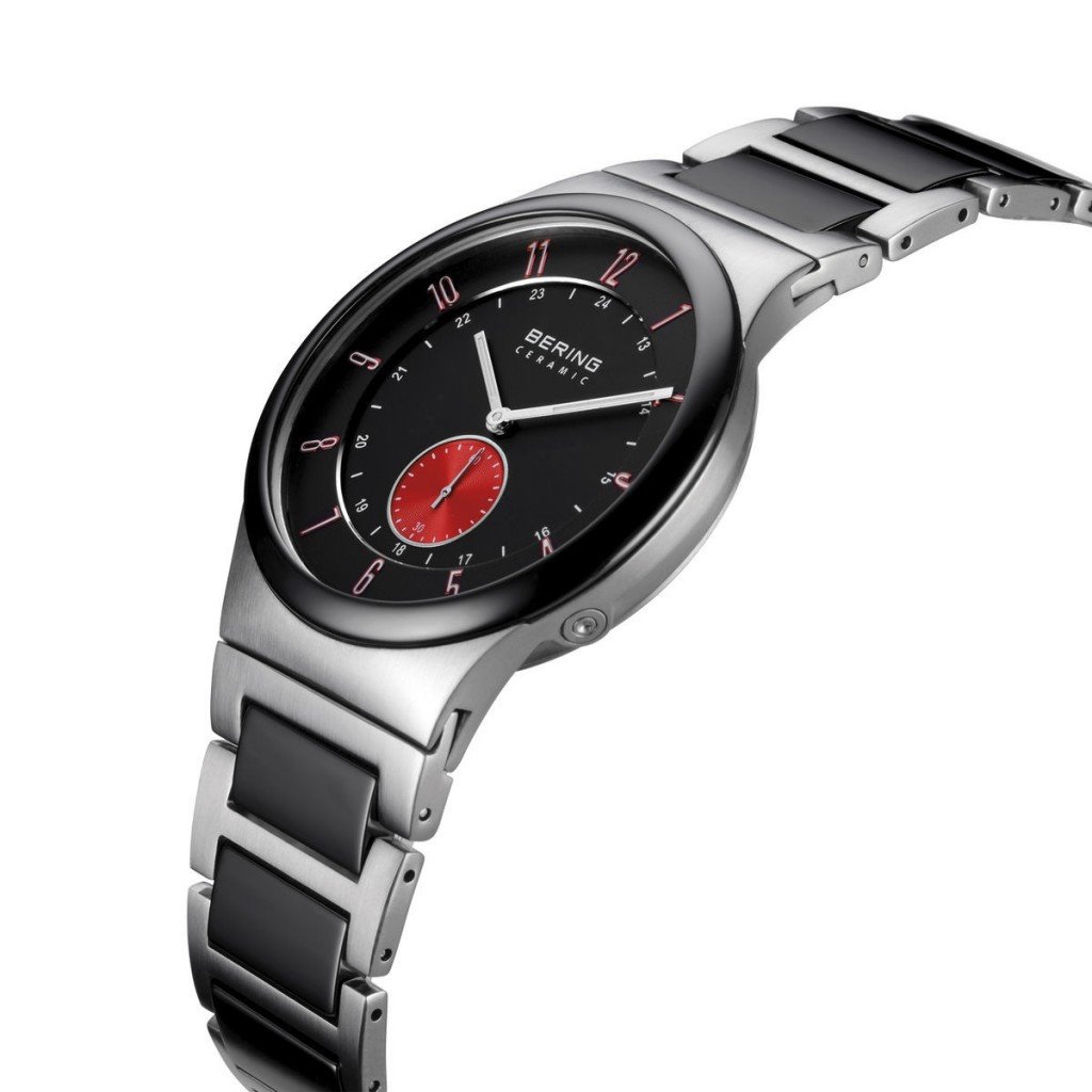 Bering radio hotsell controlled watch